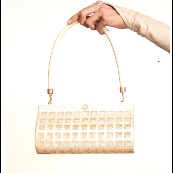 Alana shoulder bag Cult Gaia, ivory, nwt - Picture 4 of 15